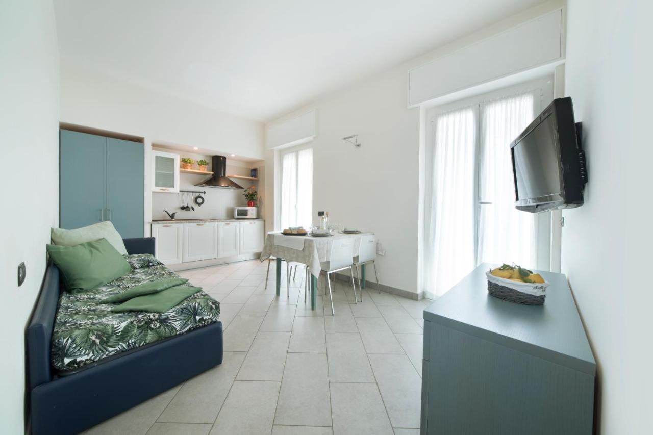 Hotel Residence Laigueglia Free Parking Bagian luar foto