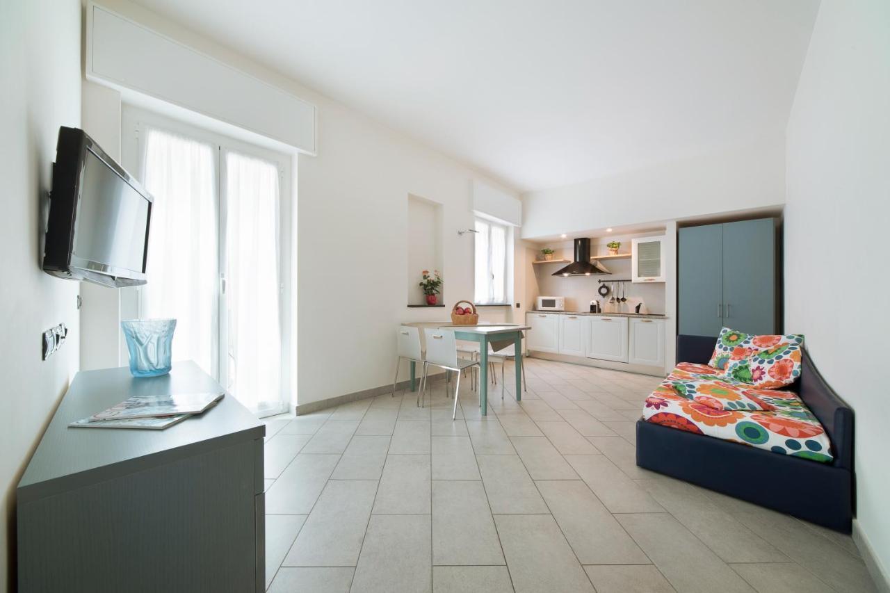 Hotel Residence Laigueglia Free Parking Bagian luar foto